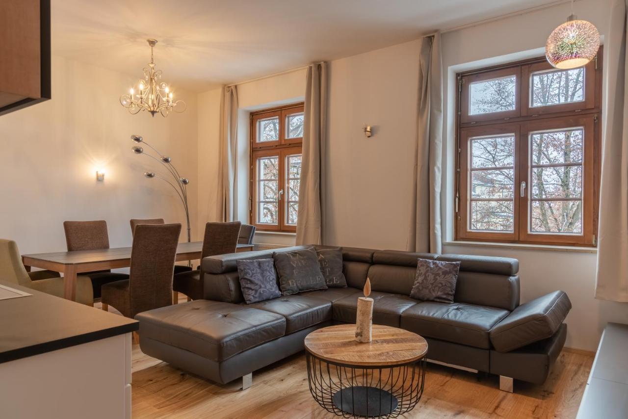Appartement Post By In One *