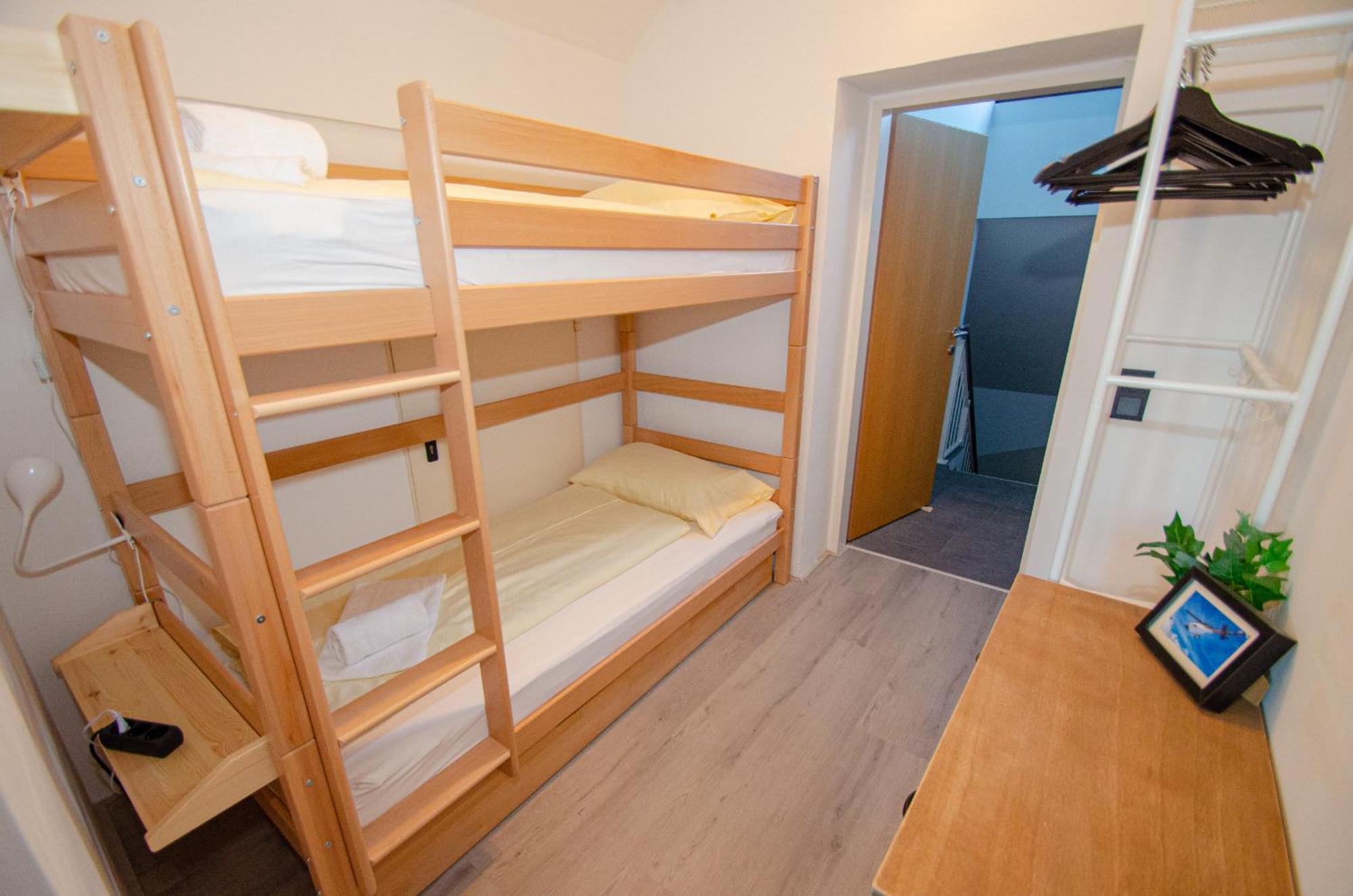 Post By In One Apartmán